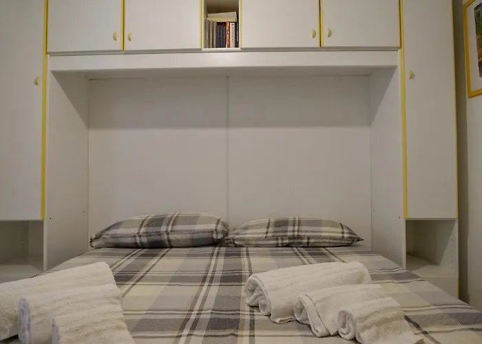 Σπίτι διακοπών Cardellino, Piccolo E Accogliente Dietro La