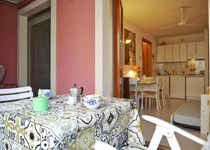 Σπίτι διακοπών Cardellino, Piccolo E Accogliente Dietro La Γκράντο